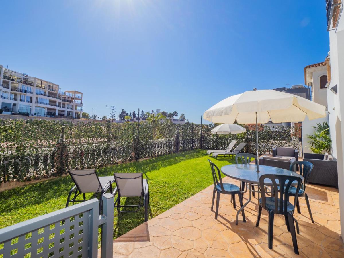 טורה דה בנגאלבון Cubo'S Hostal William'S Sunny 2 With Breakfast מראה חיצוני תמונה